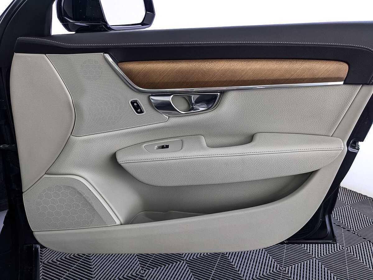 Volvo S90 с пробегом — 2020 год. Фото: #23