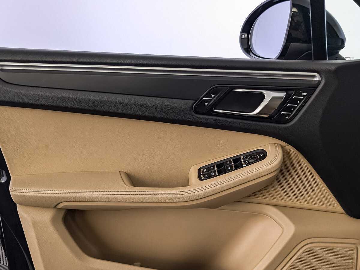 Porsche Macan с пробегом — 2016 год. Фото: #15