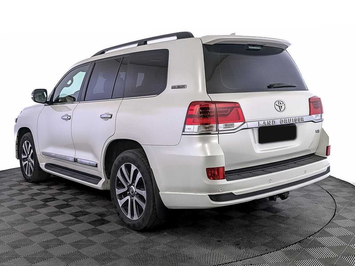 Toyota Land Cruiser с пробегом — 2019 год. Фото: #6