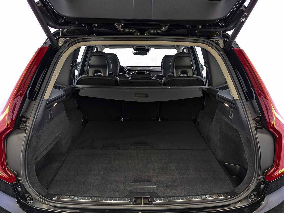 Volvo XC90 с пробегом — 2019 год. Фото: #9