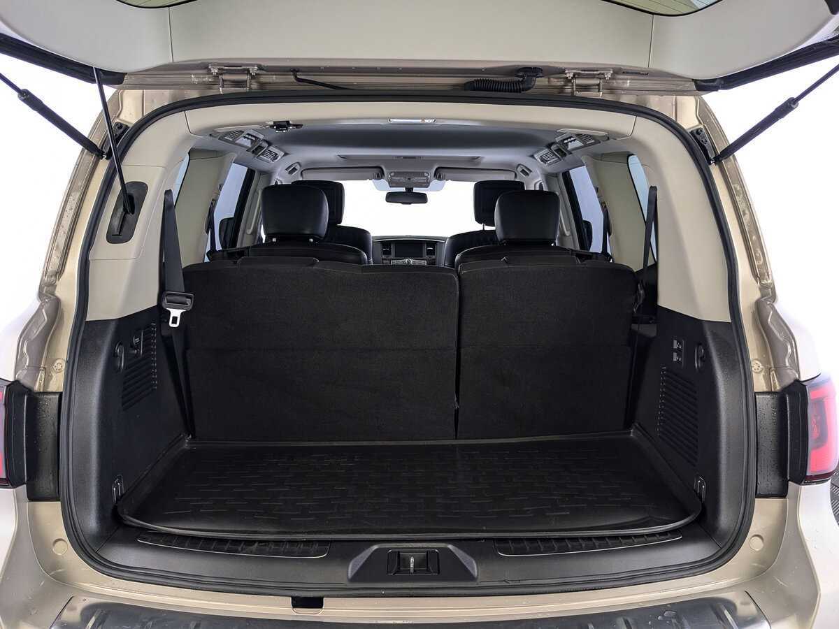 Infiniti QX80 с пробегом — 2019 год. Фото: #9