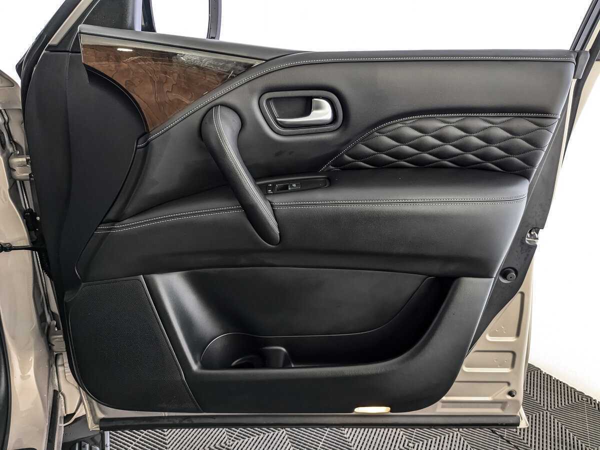 Infiniti QX80 с пробегом — 2019 год. Фото: #22