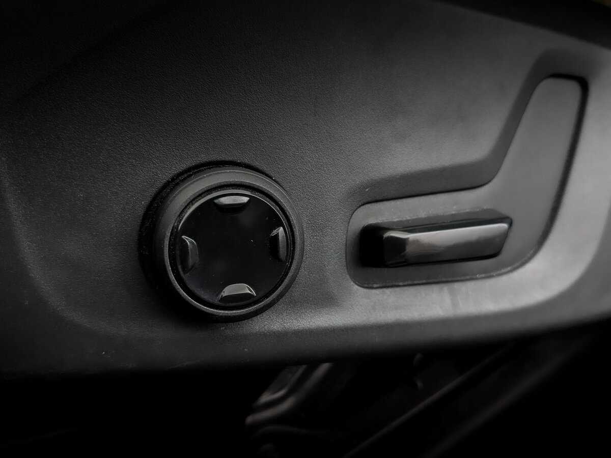 Volvo XC60 с пробегом — 2018 год. Фото: #18