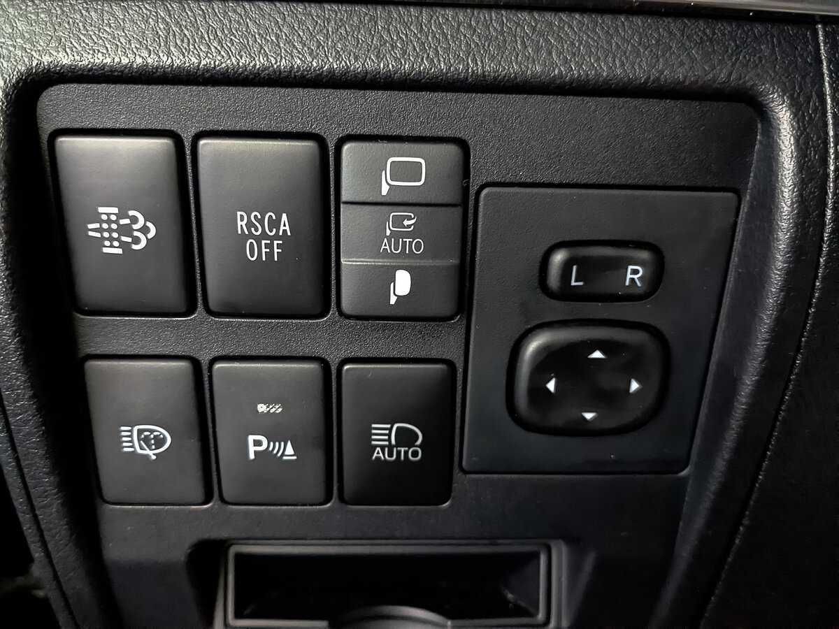 Toyota Land Cruiser с пробегом — 2019 год. Фото: #28