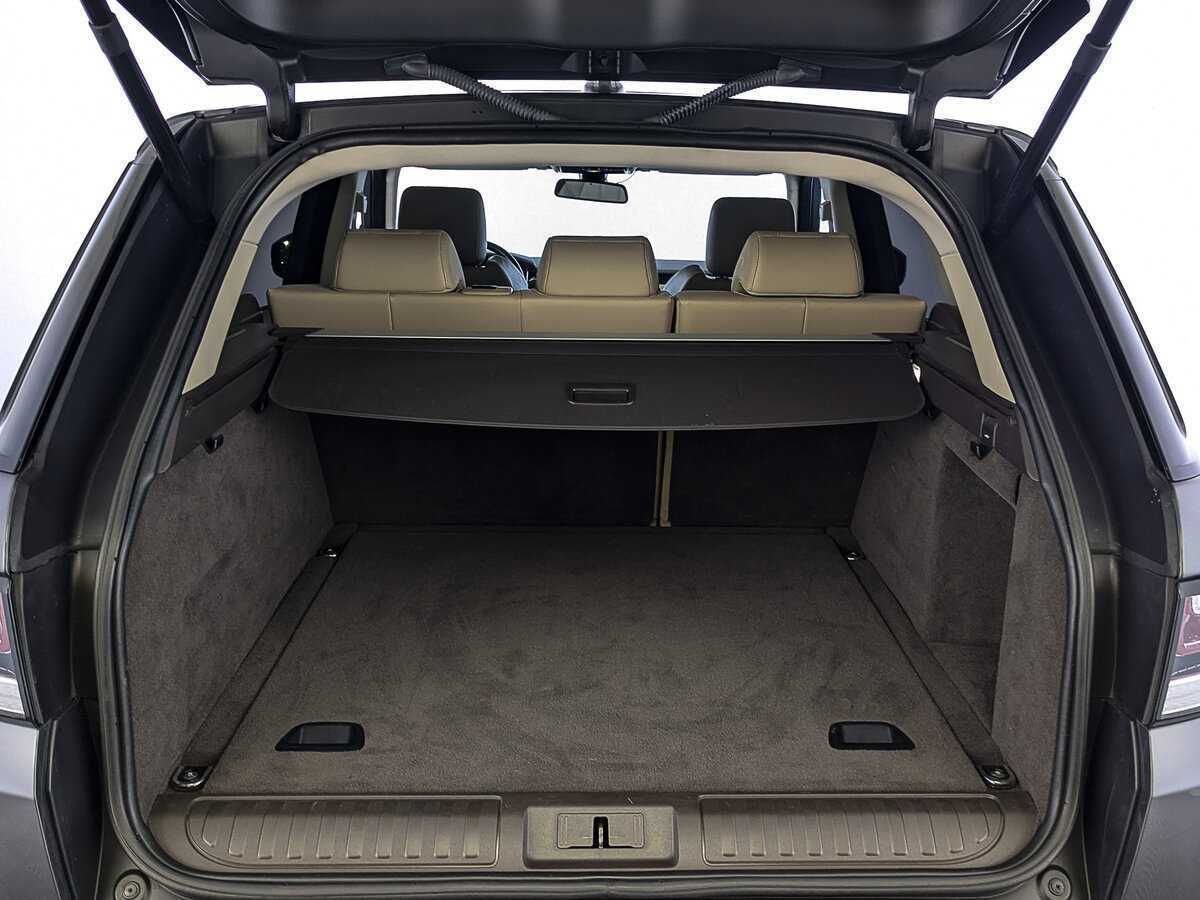 Land Rover Range Rover Sport с пробегом — 2016 год. Фото: #9