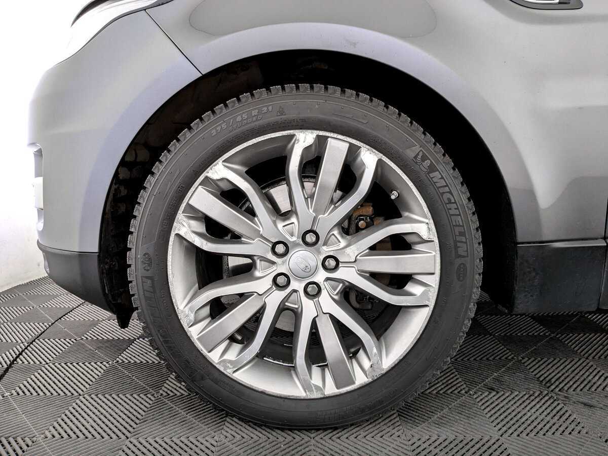 Land Rover Range Rover Sport с пробегом — 2016 год. Фото: #17