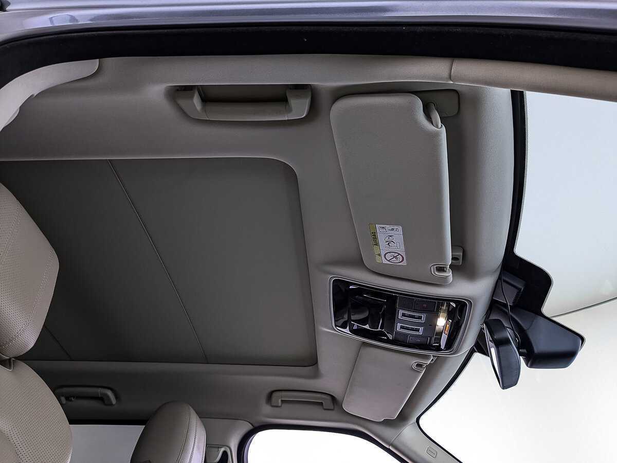 Land Rover Range Rover Sport с пробегом — 2016 год. Фото: #23