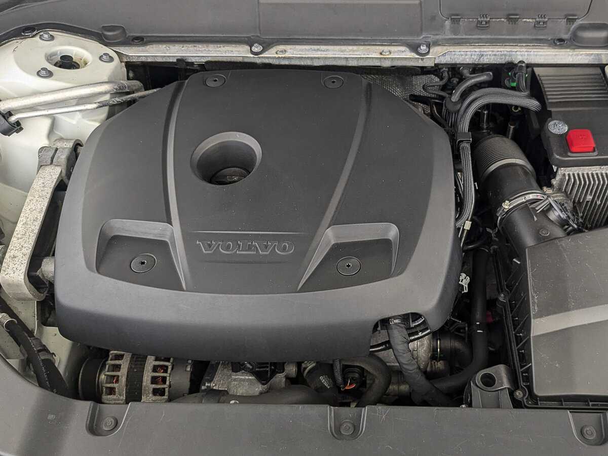 Volvo XC60 с пробегом — 2018 год. Фото: #8