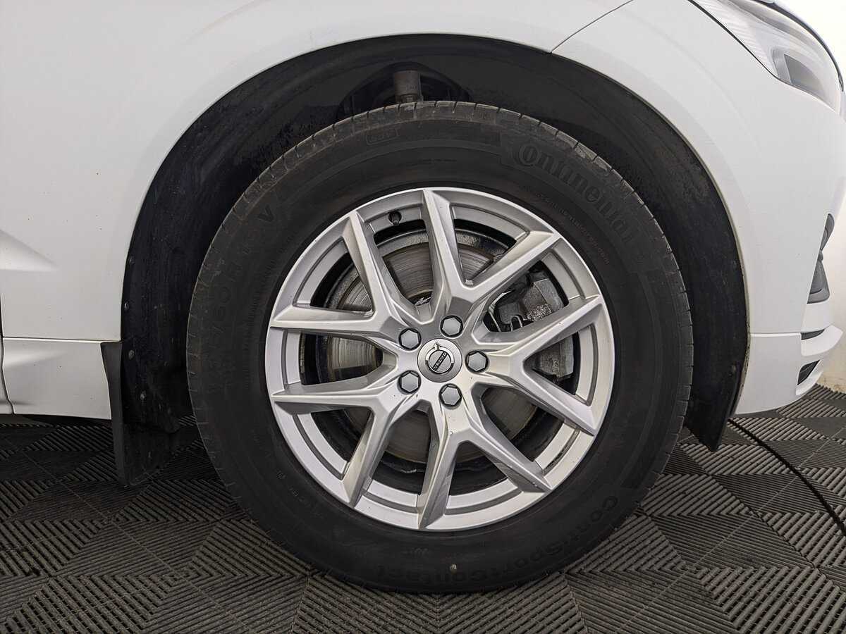 Volvo XC60 с пробегом — 2018 год. Фото: #11