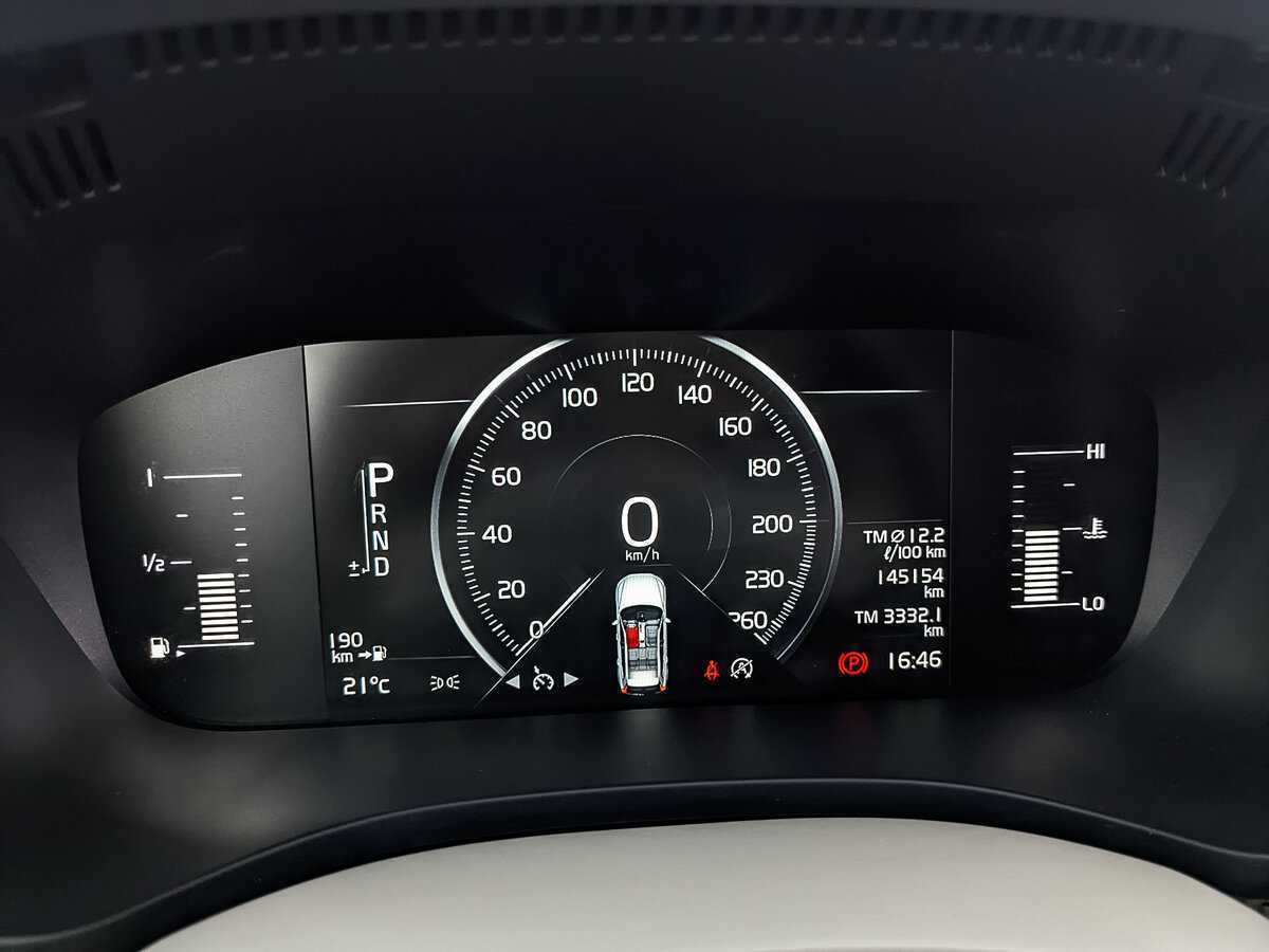 Volvo XC60 с пробегом — 2018 год. Фото: #15