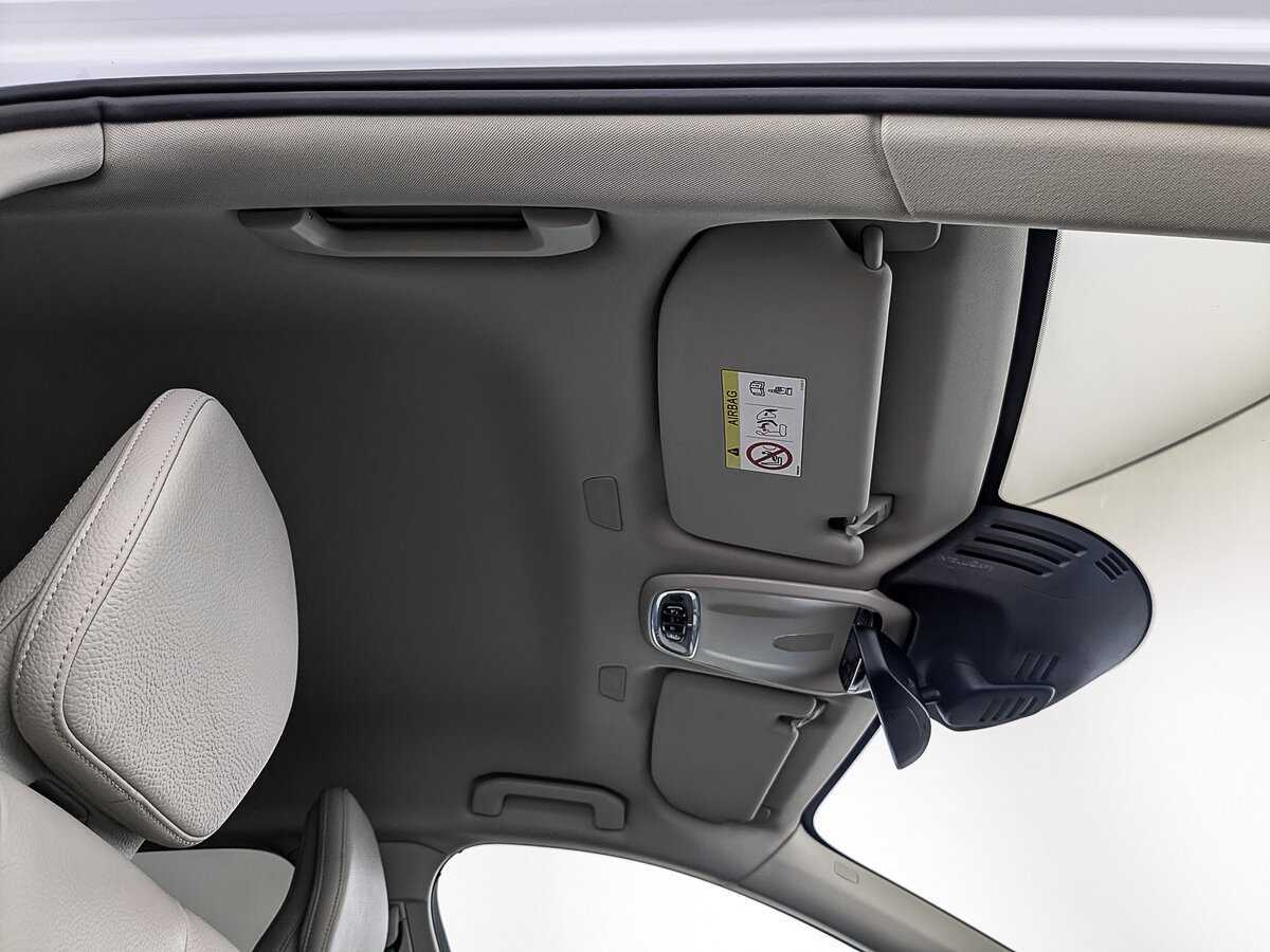 Volvo XC60 с пробегом — 2018 год. Фото: #22