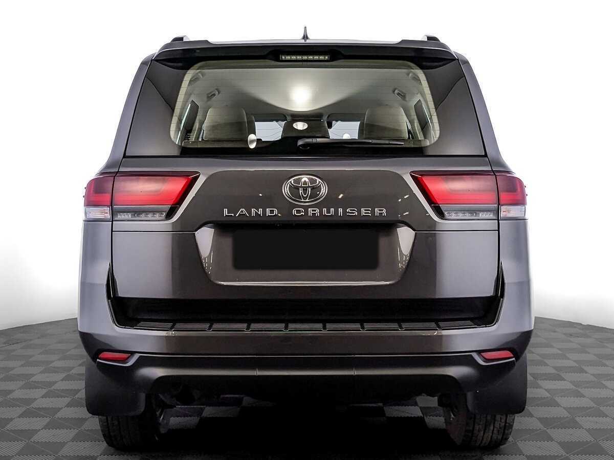 Toyota Land Cruiser с пробегом — 2023 год. Фото: #5
