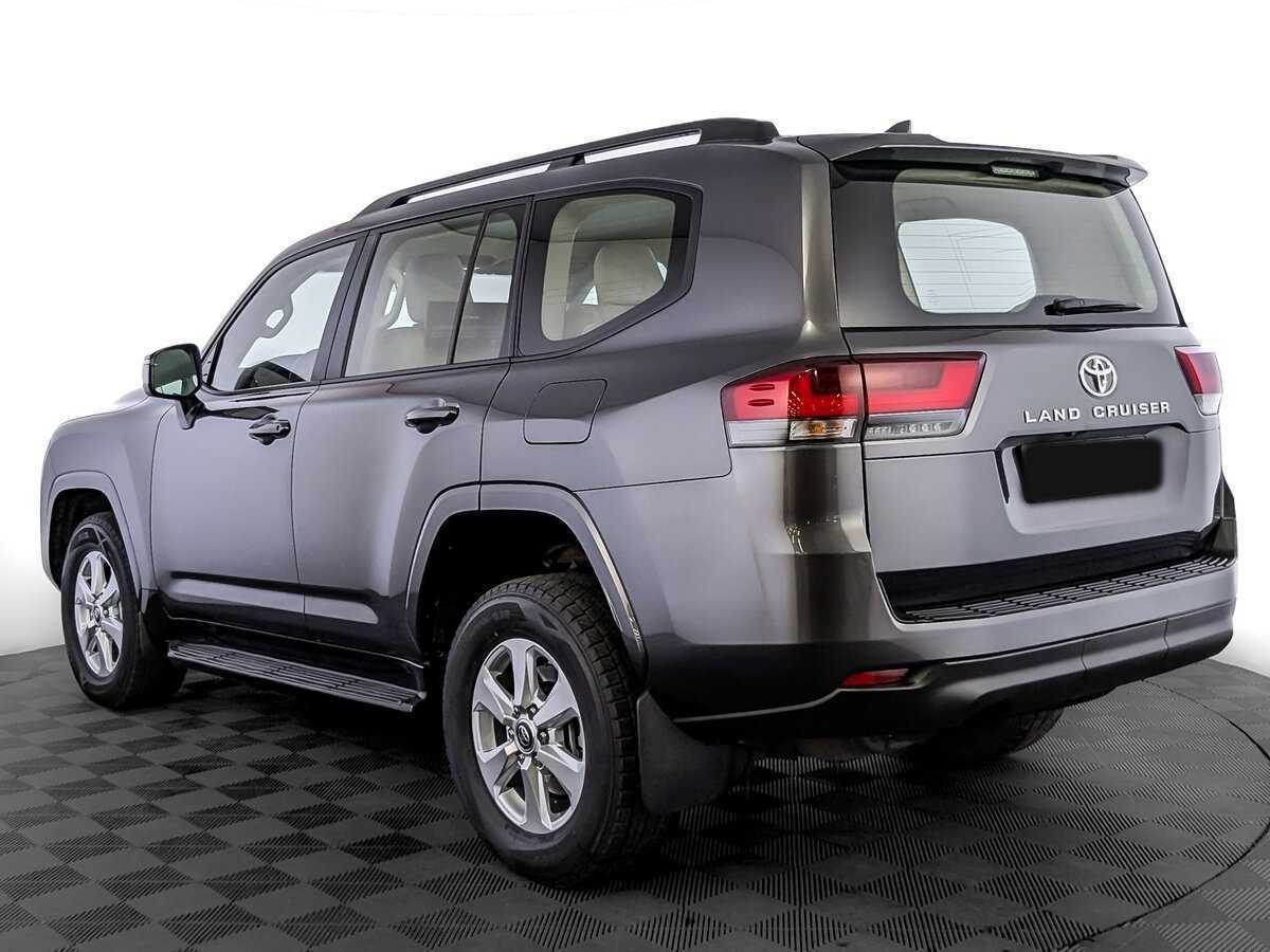 Toyota Land Cruiser с пробегом — 2023 год. Фото: #6