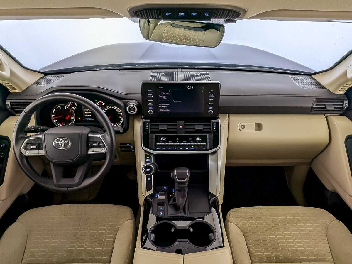 Toyota Land Cruiser с пробегом — 2023 год. Фото: #28