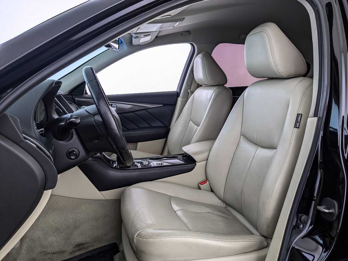 Infiniti Q50 с пробегом — 2016 год. Фото: #19