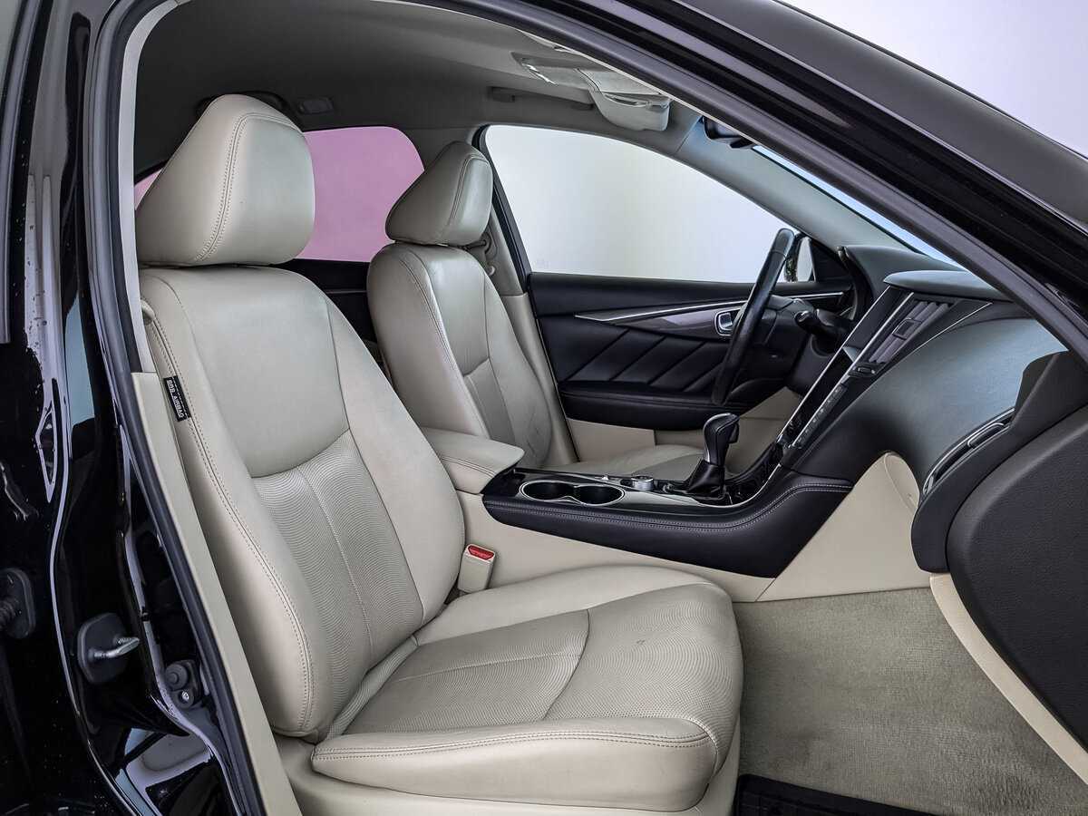 Infiniti Q50 с пробегом — 2016 год. Фото: #22