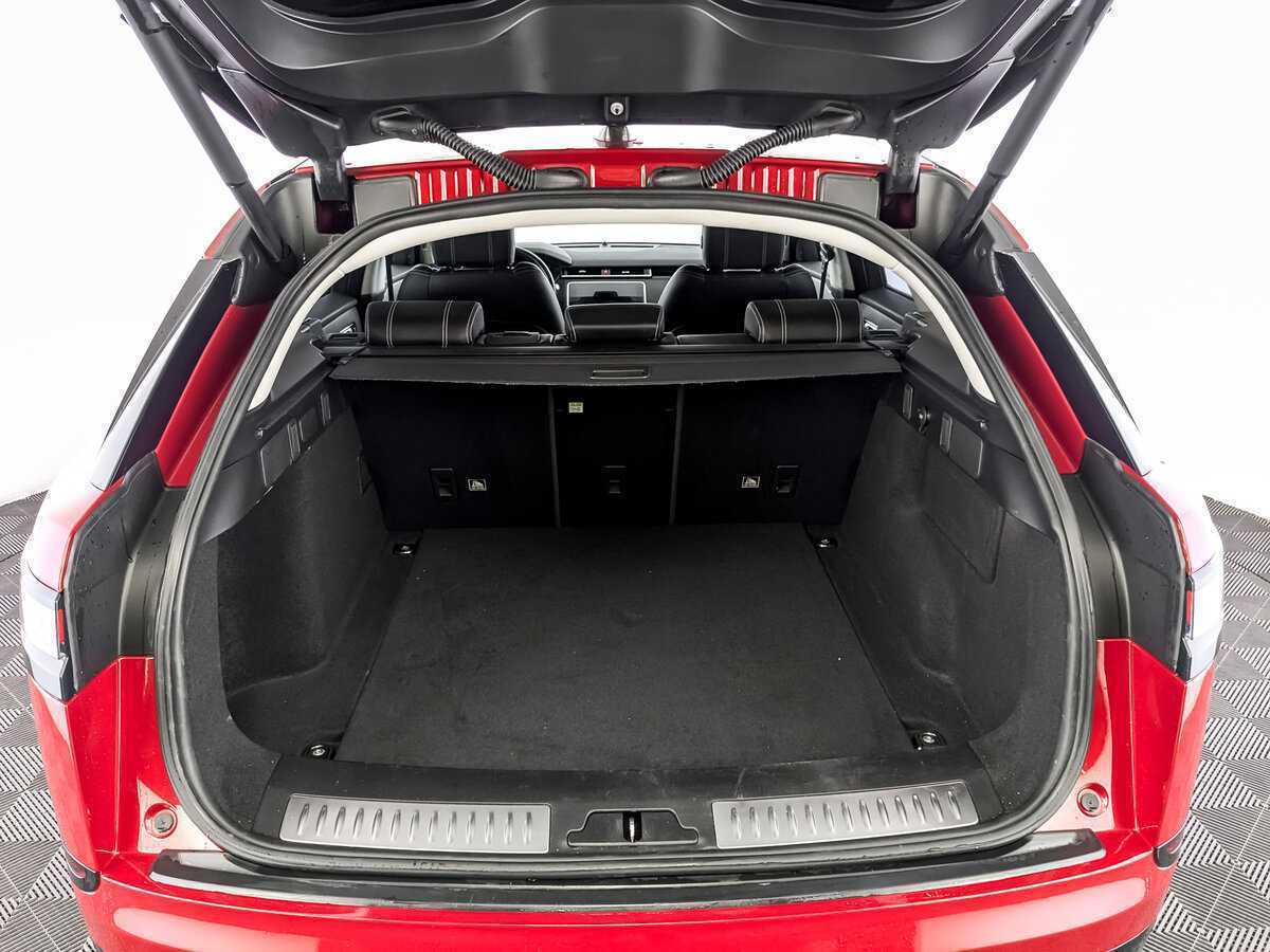 Land Rover Range Rover Velar с пробегом — 2018 год. Фото: #9