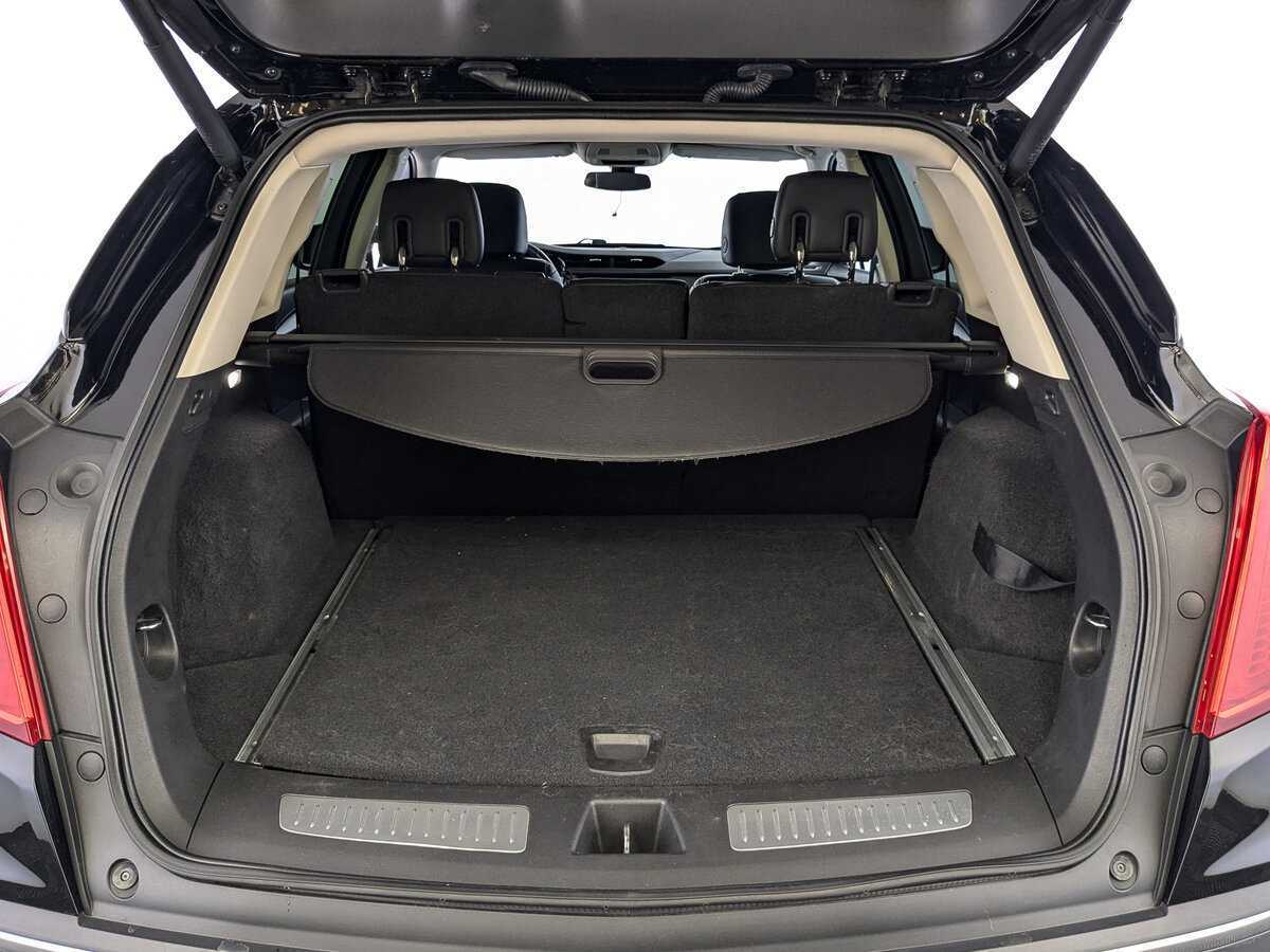 Cadillac XT5 с пробегом — 2016 год. Фото: #9