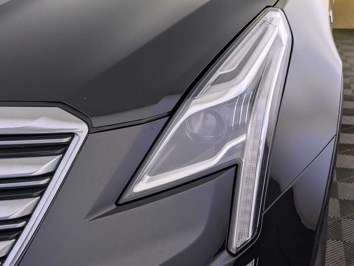 Cadillac XT5 с пробегом — 2016 год. Фото: #10