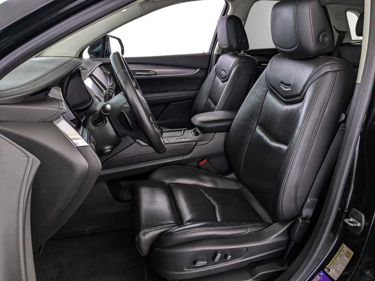 Cadillac XT5 с пробегом — 2016 год. Фото: #18