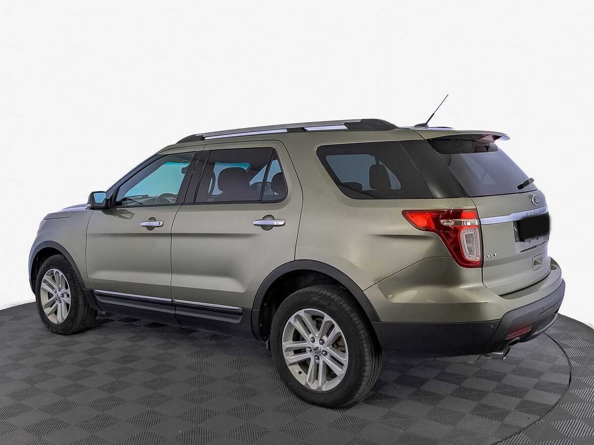 Ford Explorer с пробегом — 2014 год. Фото: #6