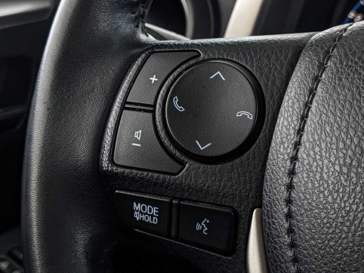 Toyota RAV4 с пробегом — 2017 год. Фото: #24