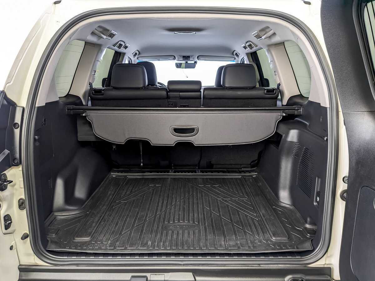 Toyota Land Cruiser Prado с пробегом — 2021 год. Фото: #9