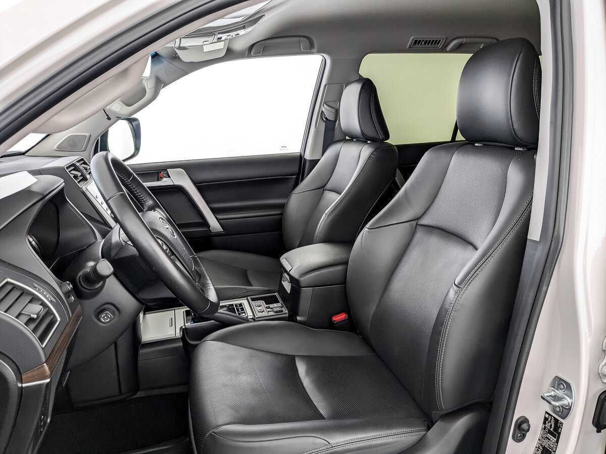 Toyota Land Cruiser Prado с пробегом — 2021 год. Фото: #19