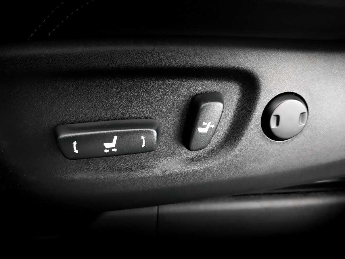 Toyota Land Cruiser Prado с пробегом — 2021 год. Фото: #20