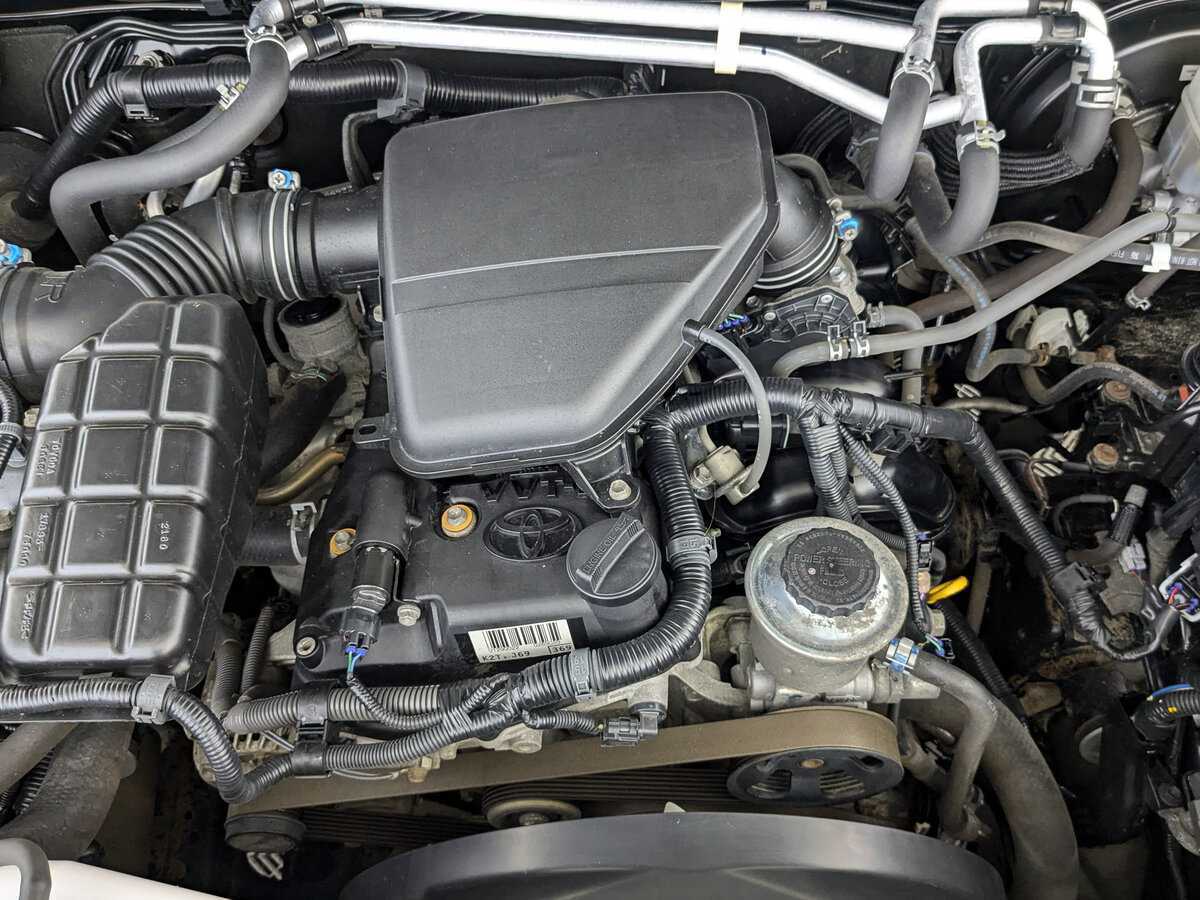 Toyota Land Cruiser Prado с пробегом — 2020 год. Фото: #8