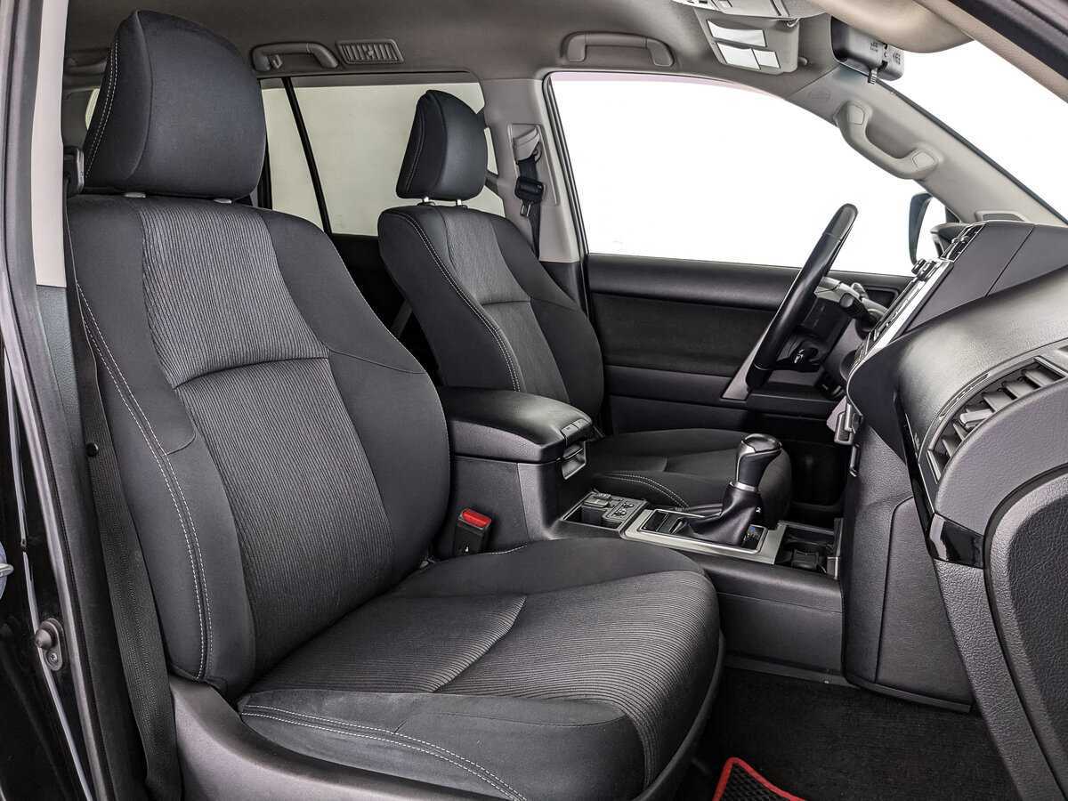 Toyota Land Cruiser Prado с пробегом — 2020 год. Фото: #22