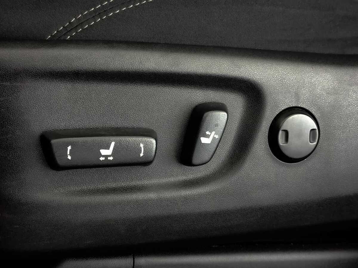 Toyota Land Cruiser Prado с пробегом — 2020 год. Фото: #24