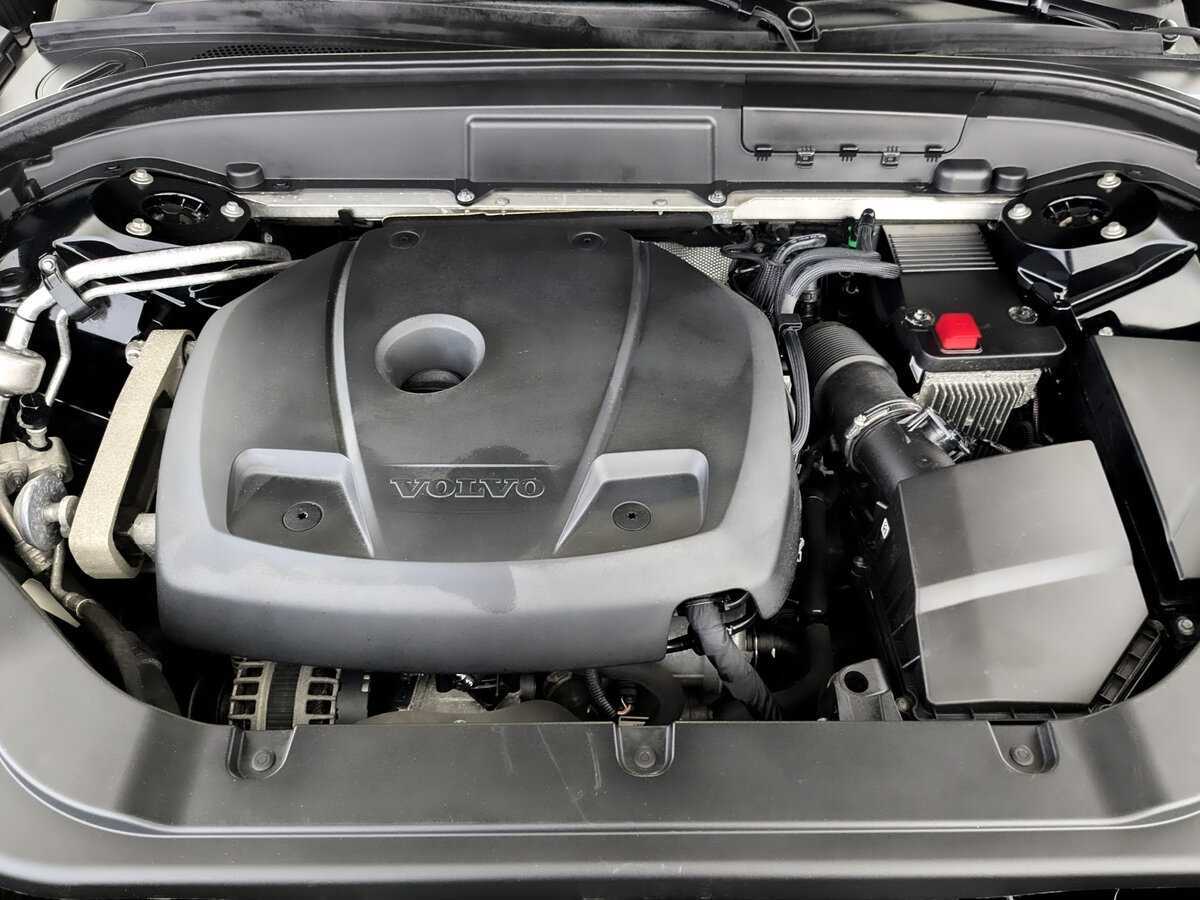 Volvo XC60 с пробегом — 2018 год. Фото: #8