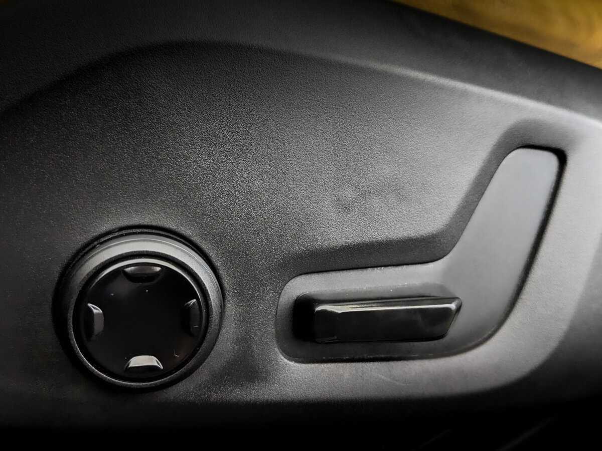 Volvo XC60 с пробегом — 2018 год. Фото: #20