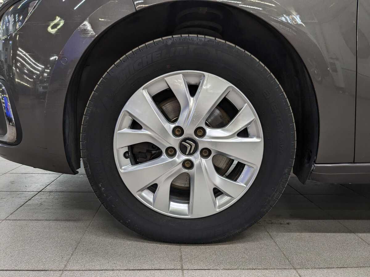 Citroen C4 Picasso с пробегом — 2017 год. Фото: #11