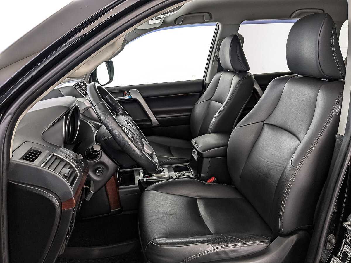 Toyota Land Cruiser Prado с пробегом — 2017 год. Фото: #19