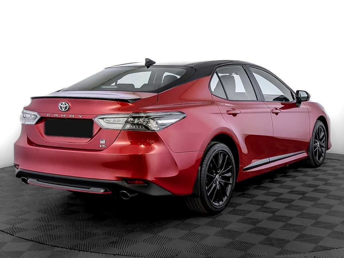 Toyota Camry с пробегом — 2022 год. Фото: #4
