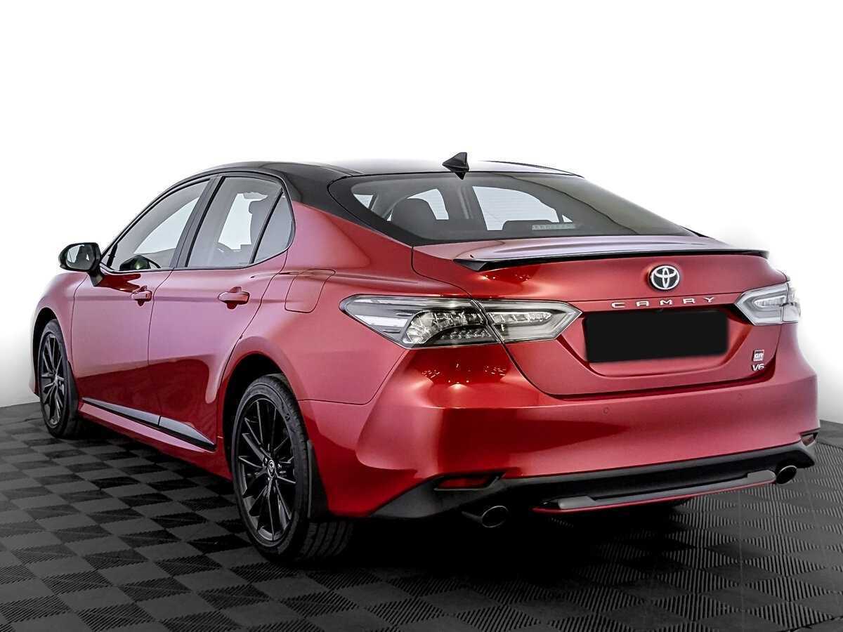 Toyota Camry с пробегом — 2022 год. Фото: #6