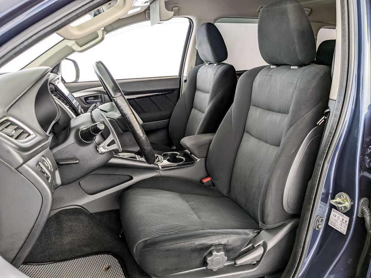 Mitsubishi Pajero Sport с пробегом — 2019 год. Фото: #17