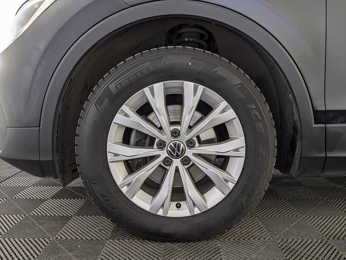 Volkswagen Tiguan с пробегом — 2021 год. Фото: #11