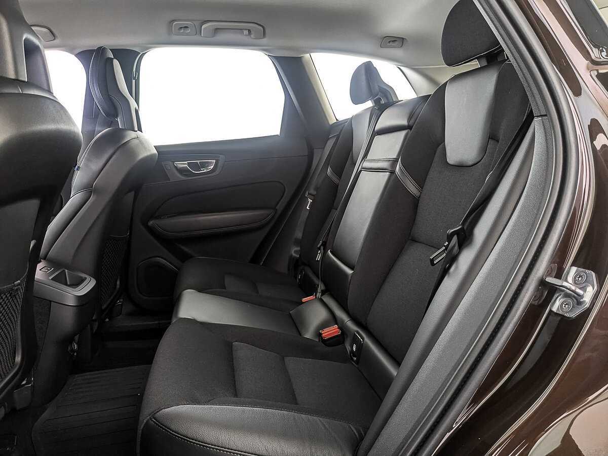 Volvo XC60 с пробегом — 2018 год. Фото: #14
