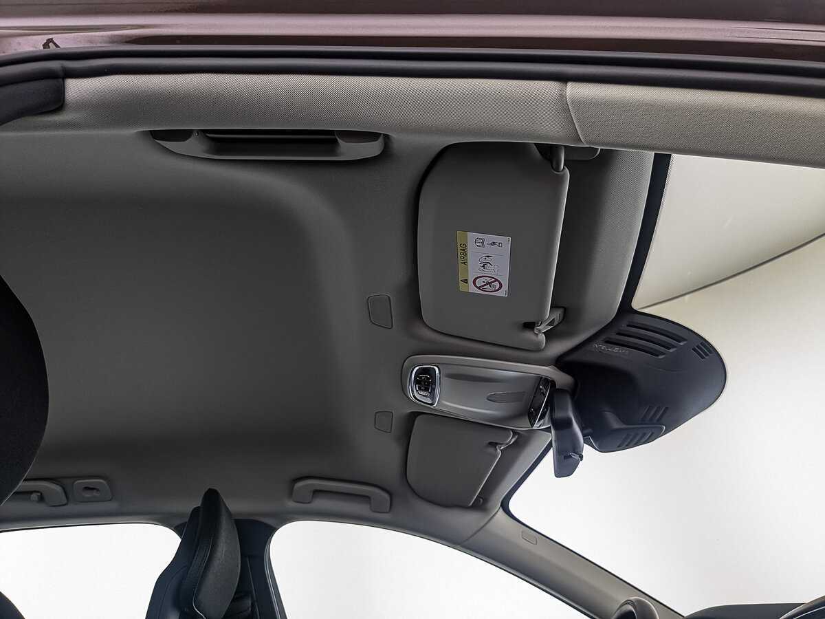 Volvo XC60 с пробегом — 2018 год. Фото: #19