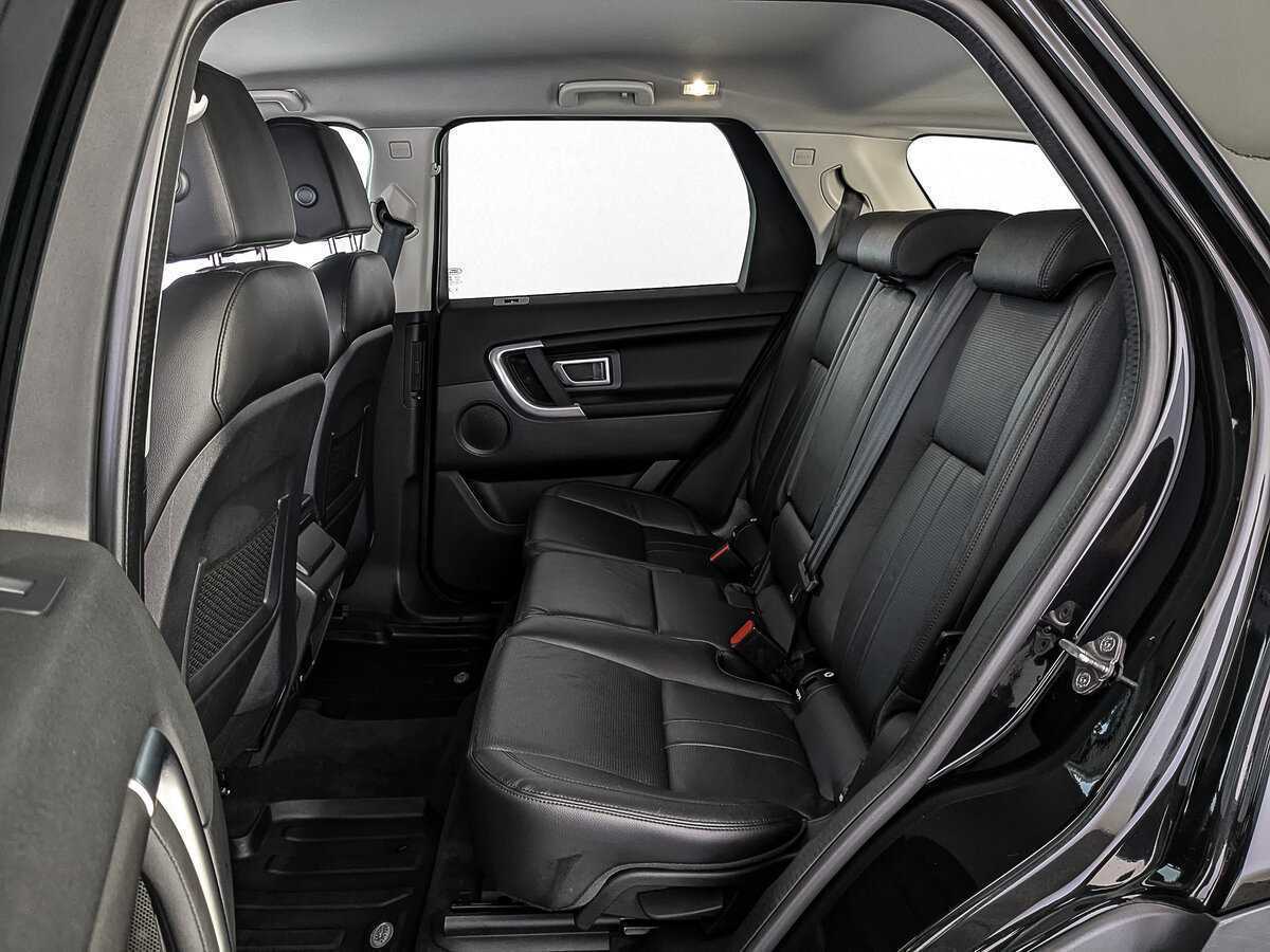Land Rover Discovery Sport с пробегом — 2019 год. Фото: #17