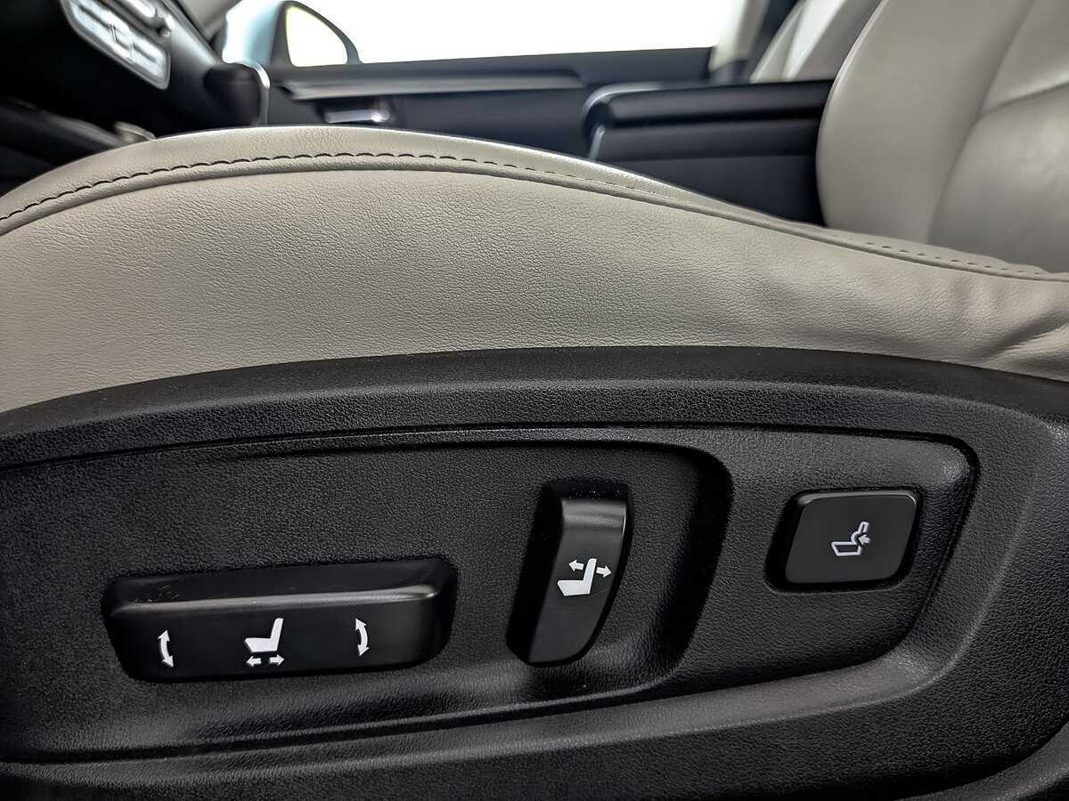 Lexus ES с пробегом — 2014 год. Фото: #26