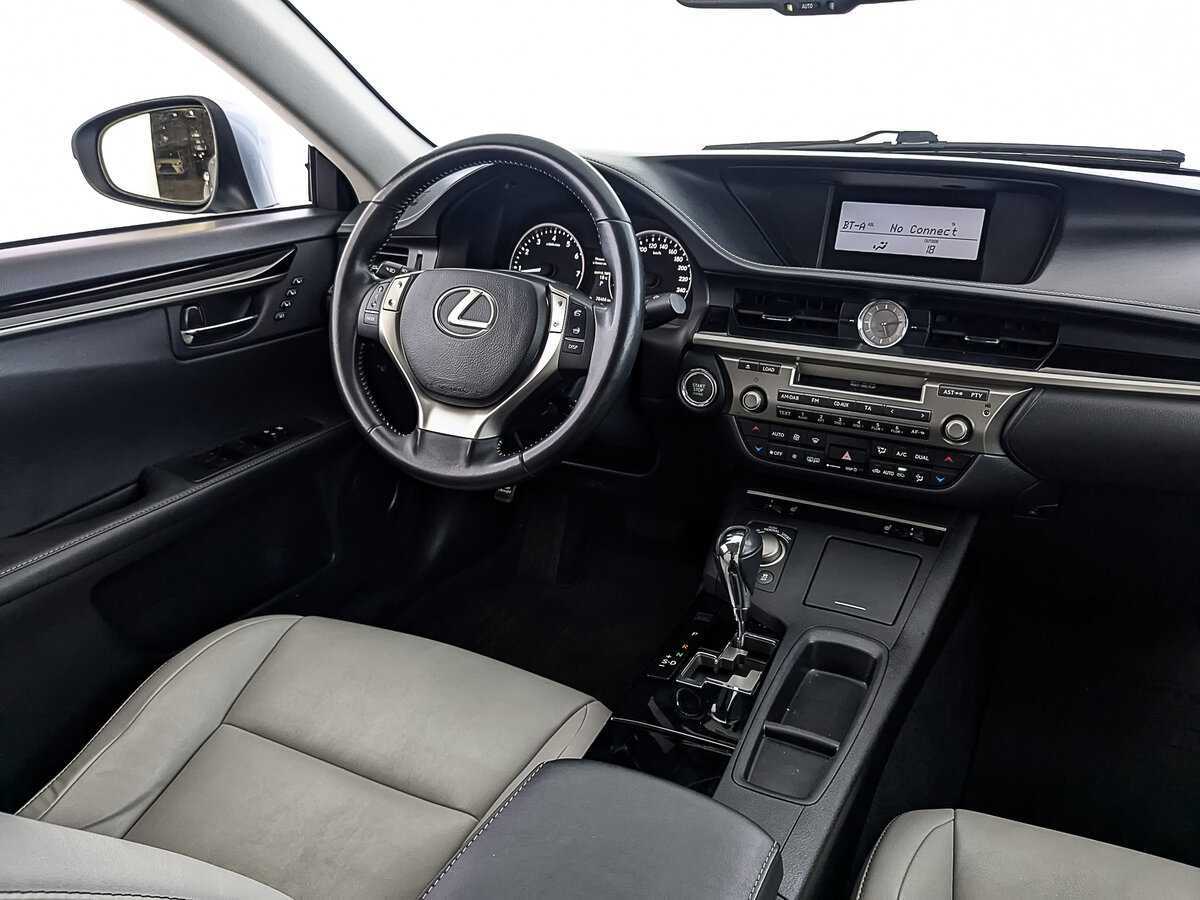 Lexus ES с пробегом — 2014 год. Фото: #29