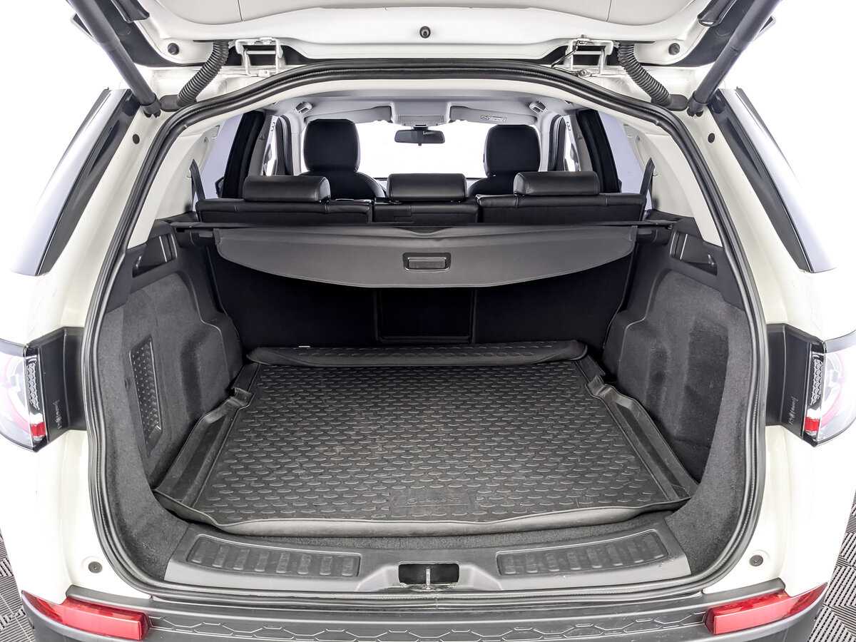 Land Rover Discovery Sport с пробегом — 2018 год. Фото: #9