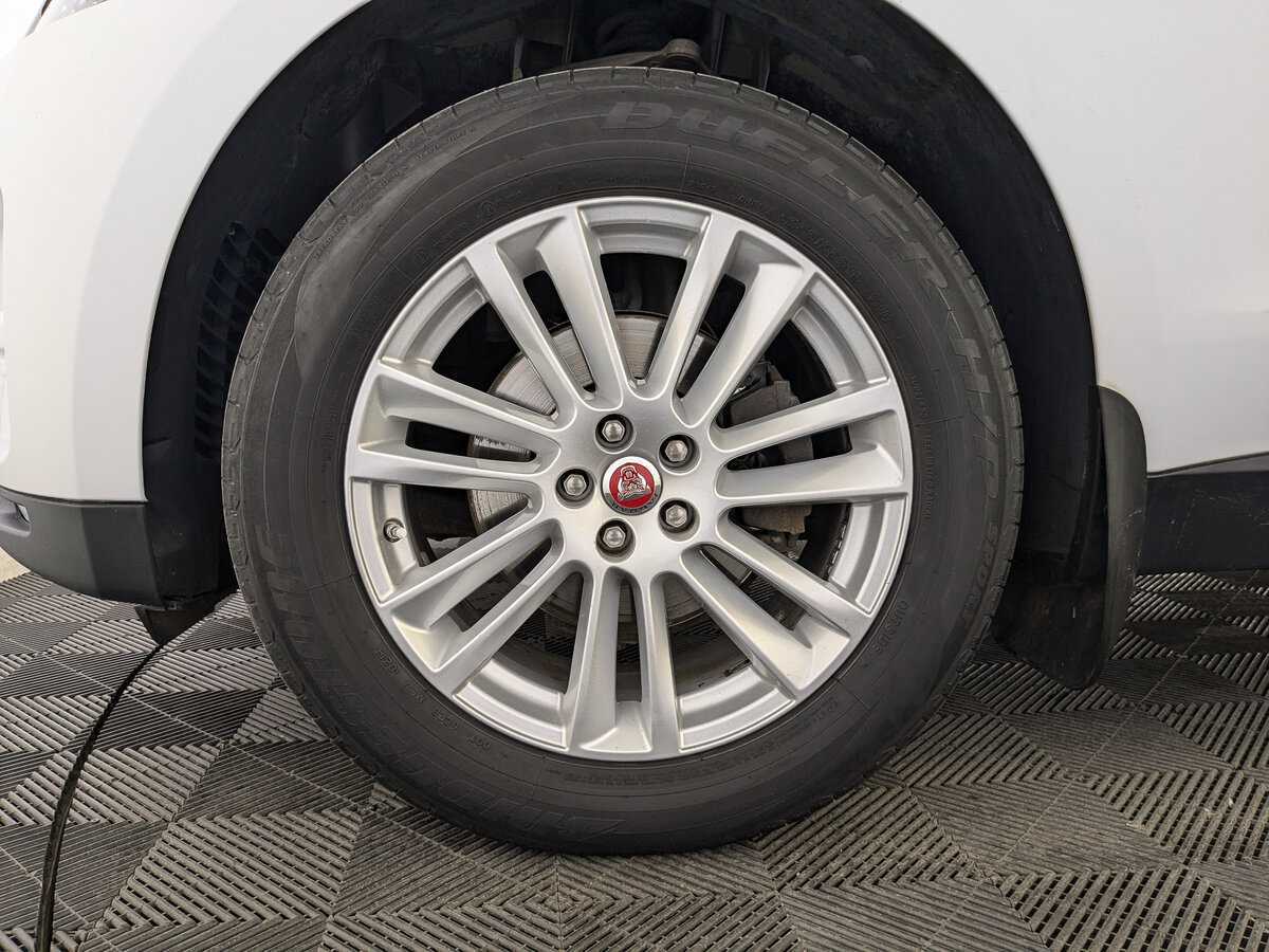 Jaguar F-Pace с пробегом — 2018 год. Фото: #11