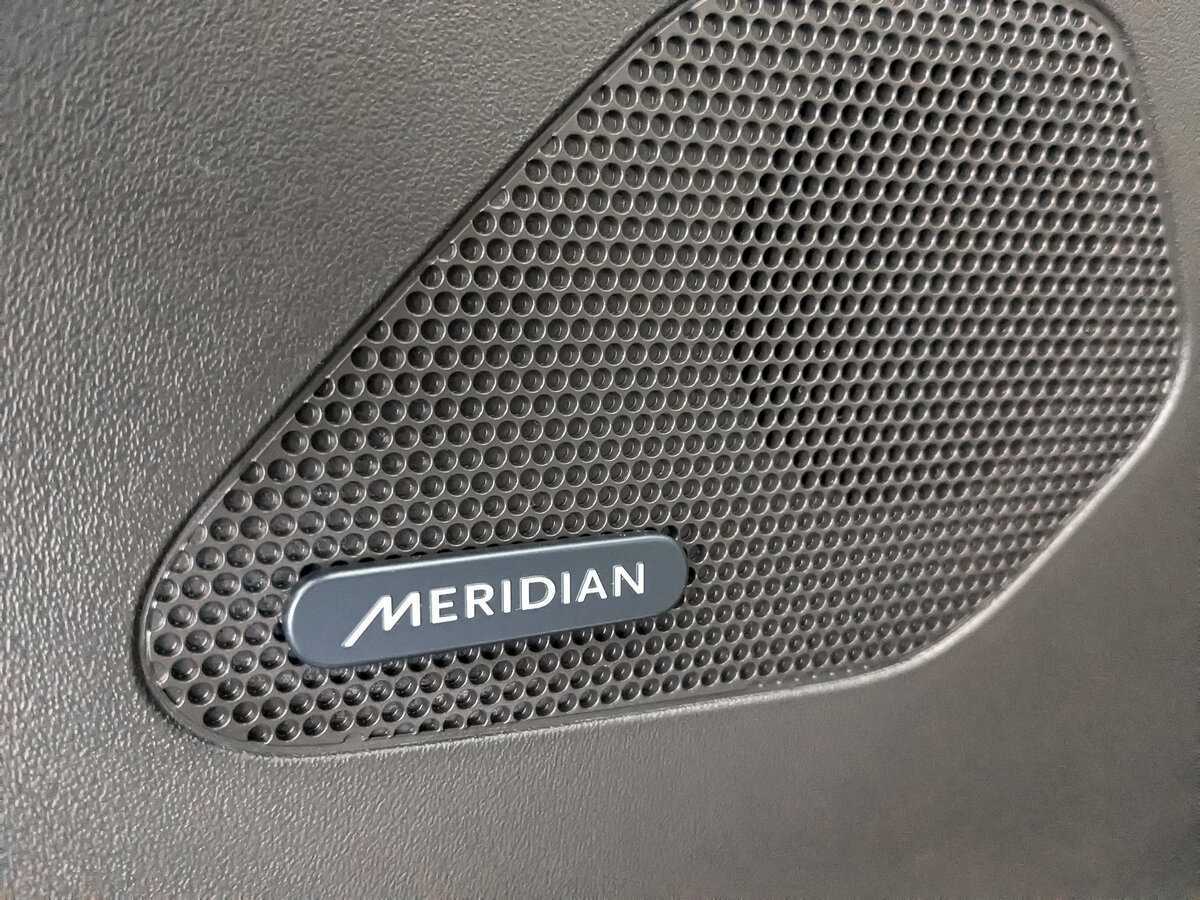 Jaguar F-Pace с пробегом — 2018 год. Фото: #28