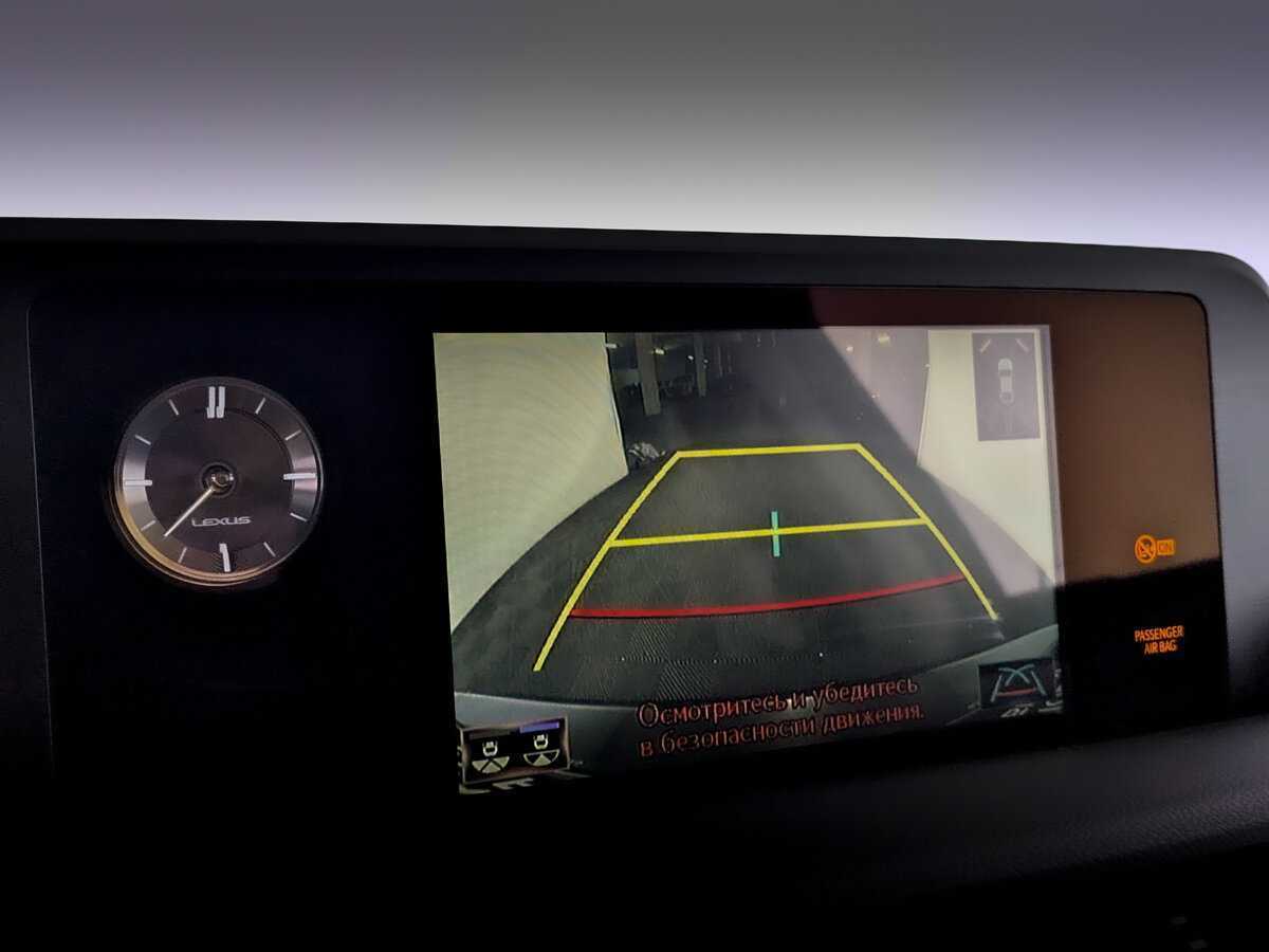Lexus ES с пробегом — 2020 год. Фото: #27