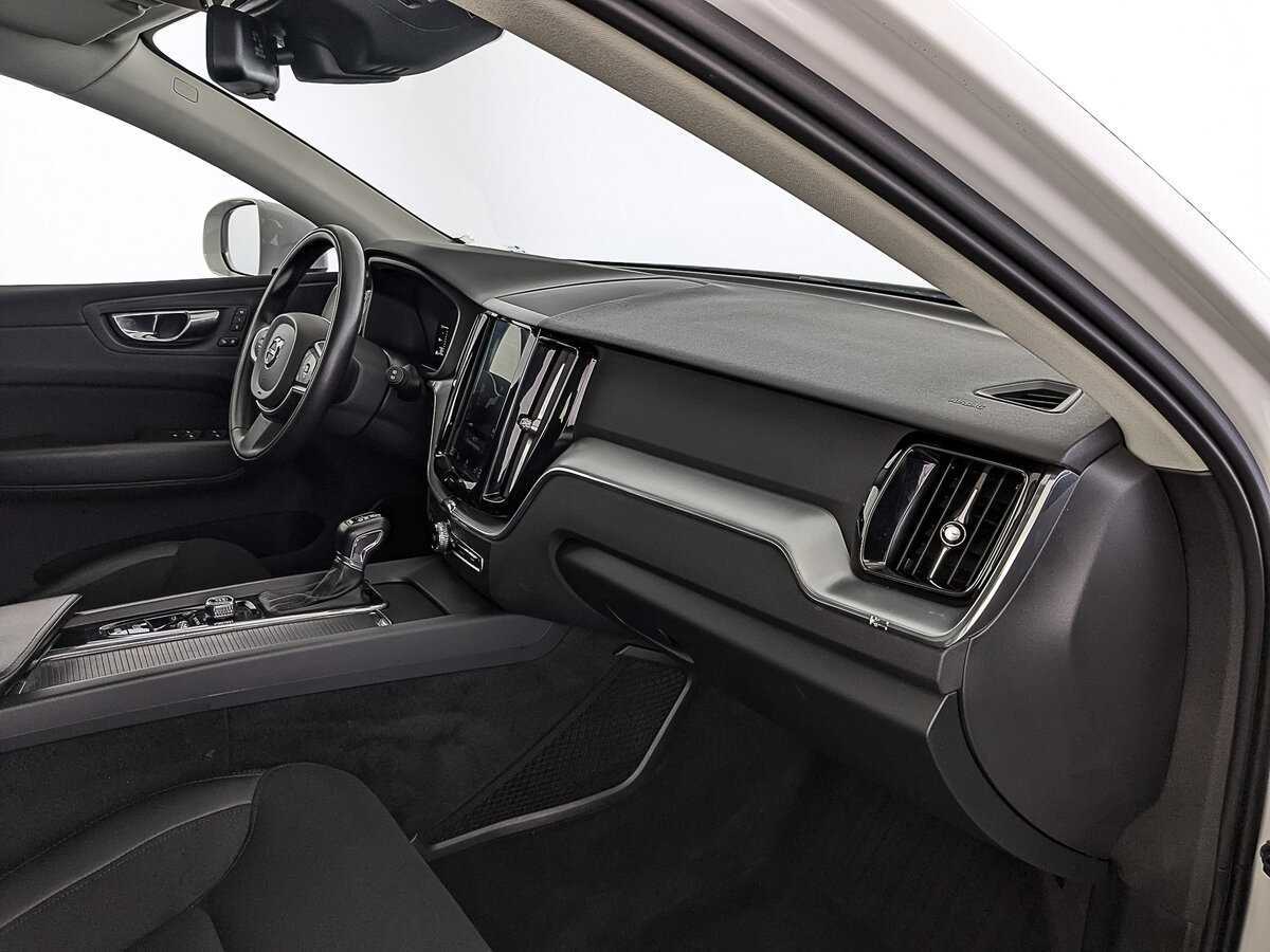 Volvo XC60 с пробегом — 2019 год. Фото: #12